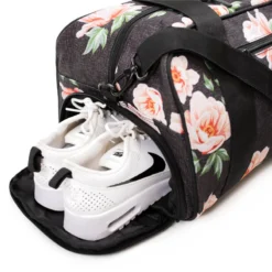 Vooray Burner Gym Duffel | Rose Black 8 Vooray Burner Gym Duffel | Rose Black