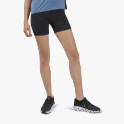 On Running Women's Sprinter Shorts | Black