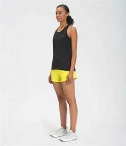 The North Face Women's Wander Tank | TNF Black Tops