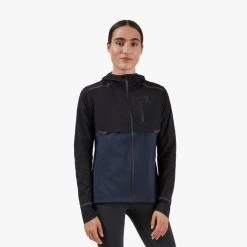 On Running Outerwear Women's Weather Jacket | Black/Navy