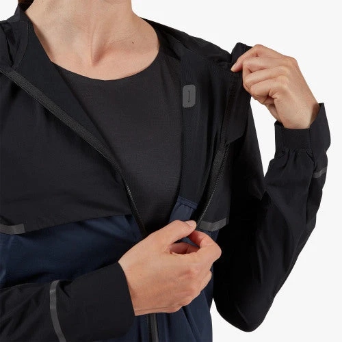 On Running Outerwear Women's Weather Jacket | Black/Navy 10 On Running Outerwear Women's Weather Jacket | Black/Navy